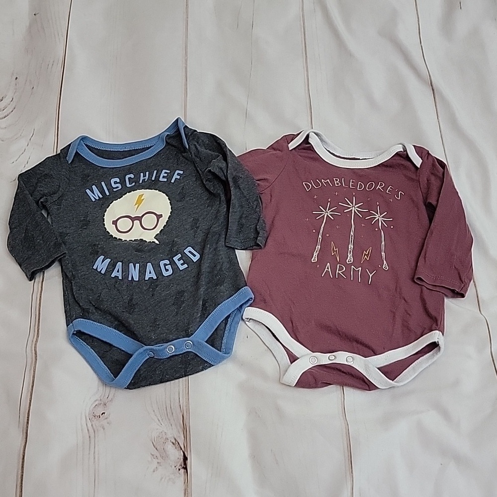 Harry Potter Lot of Inftant Onesies size 3 to 6 Month Wizard Dumbledore's Army